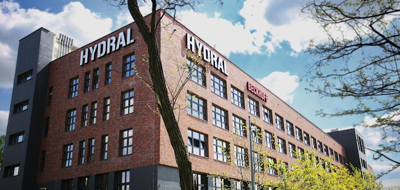 Apartimento Hydral Luna Wroclaw Exterior photo